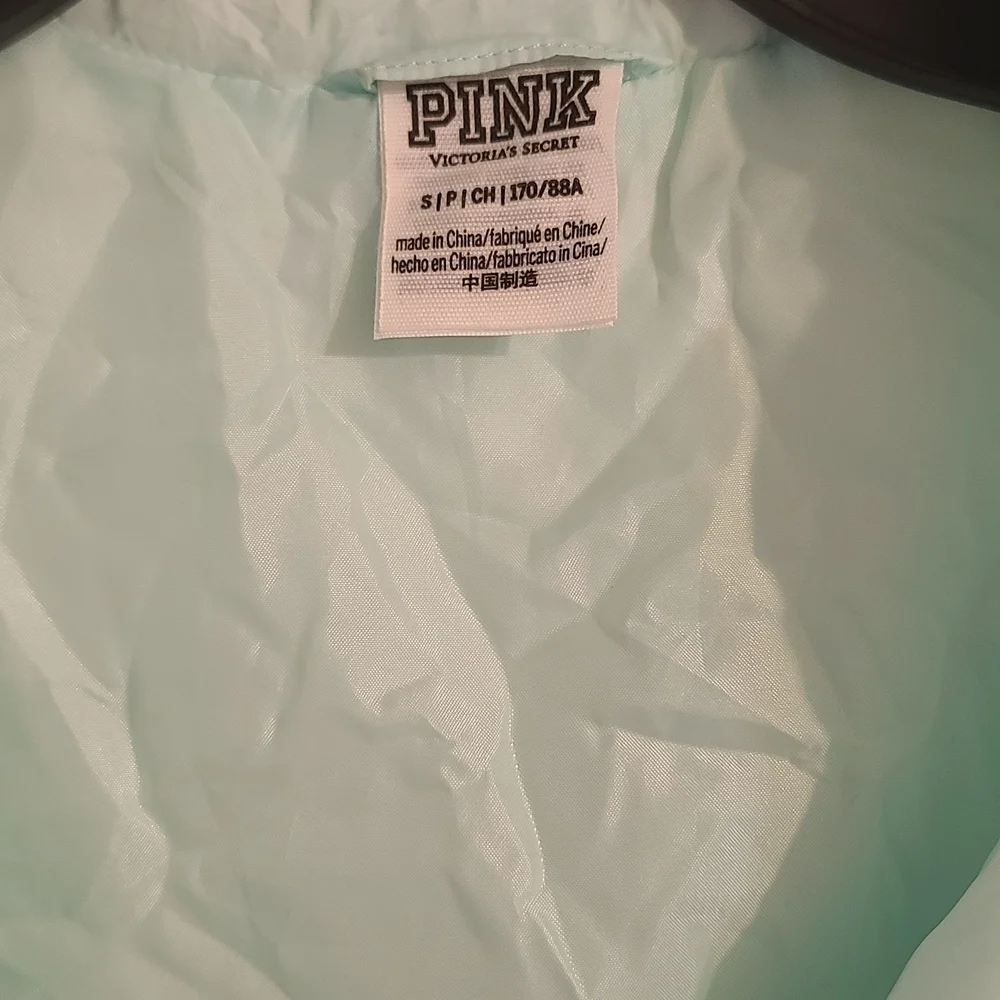 PINK Victoria's Secret Mint Quilted Puffer Jacket - Picture 2 of 7